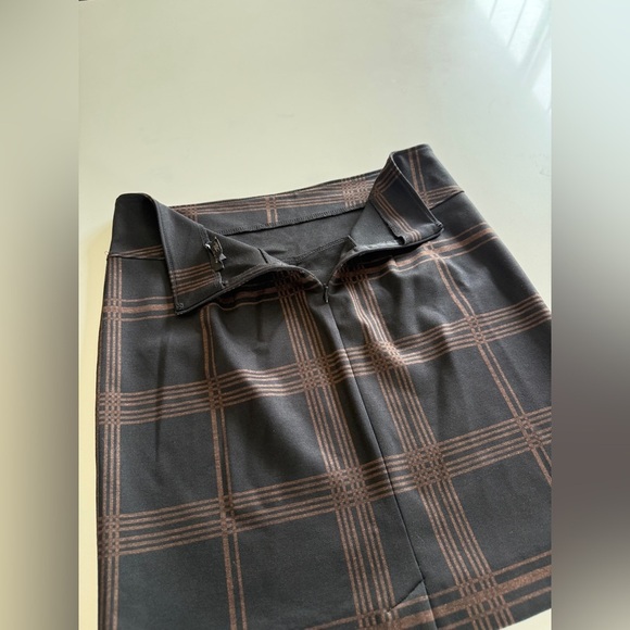 Halogen-Black and Brown-Plaid Mini Skirt-Fall-Classic-Preppy-Size S - Picture 3 of 10